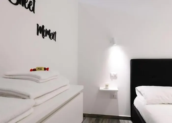 Loft San Vitale شقة